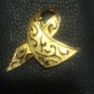 Vintage bks gold cutout brooch 70-80s